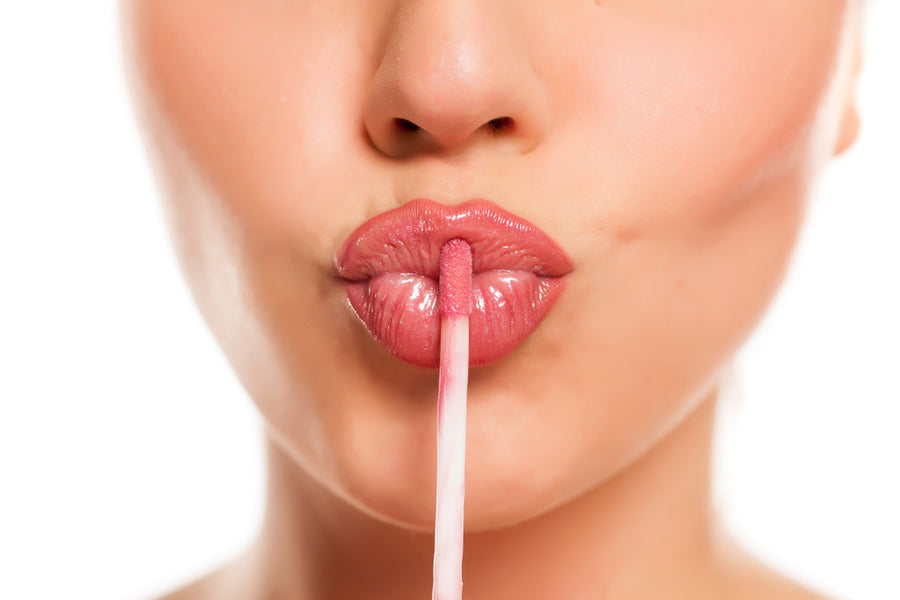 Plumping gloss: does it really work?