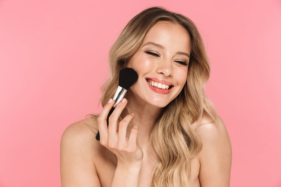 Plumping blush: how does it work?