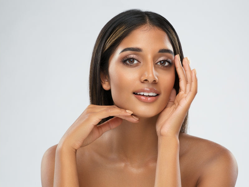 How to apply makeup to brown eyes?