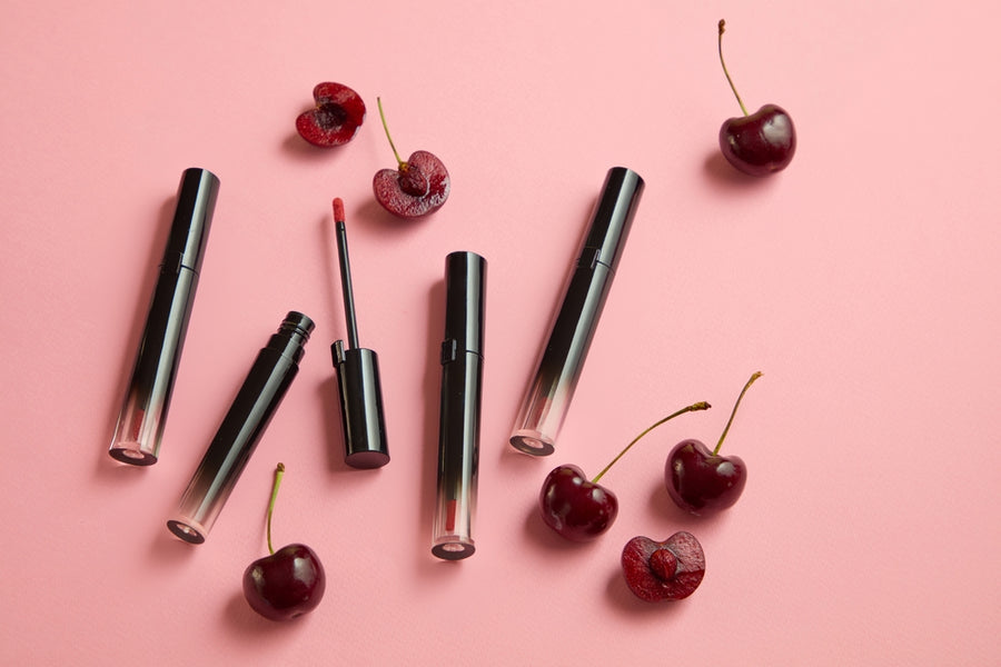 Cherry Cola lips, how to recreate the trend at home? 