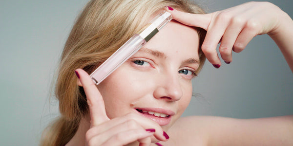 ROSELASH, de ontcijfering van het wimperherstellende serum