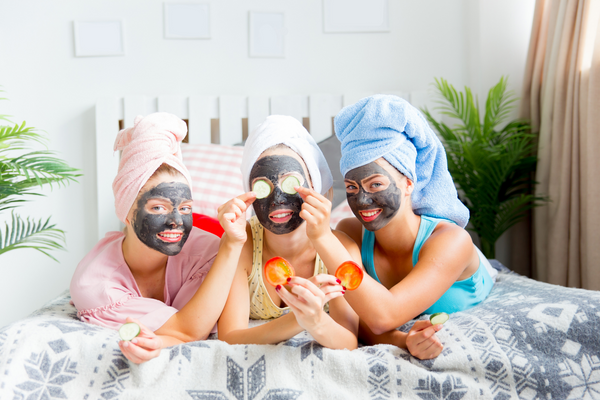 10 zelfgemaakte tips voor een mooie huid in de zomer