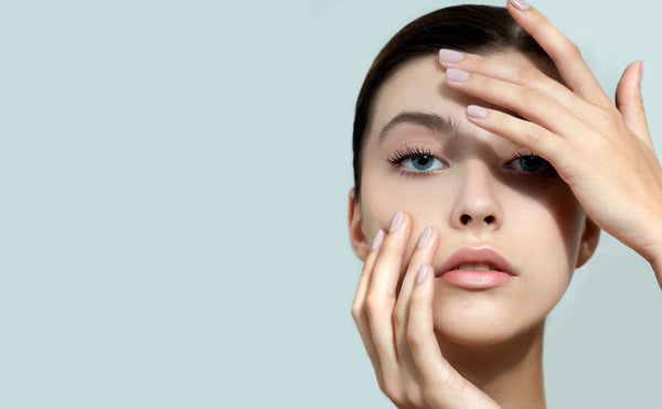 Trend - Hoe maak je je wenkbrauwen lichter?